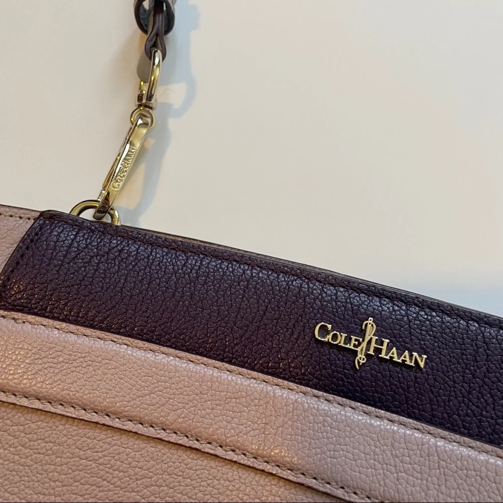 Cole Haan crossbody bag, purple, Brand new without tag - Picture 2 of 7